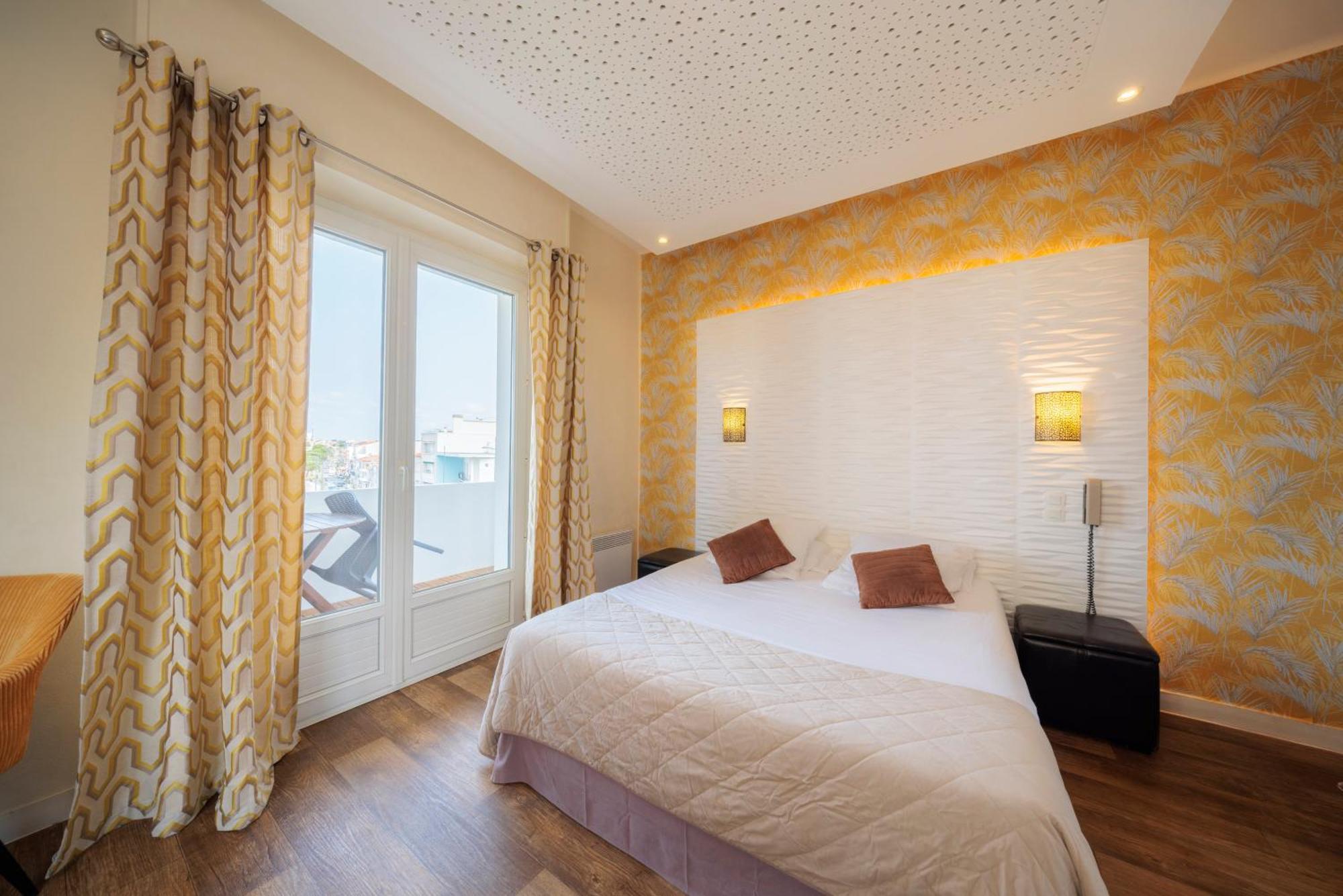 Hotel Belle Vue ロワイヤン エクステリア 写真