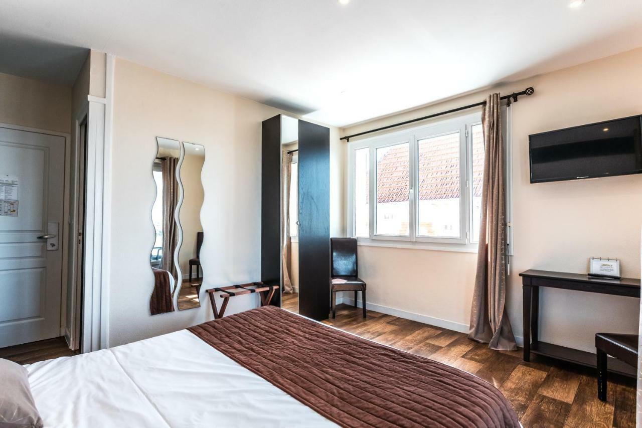 Hotel Belle Vue ロワイヤン エクステリア 写真